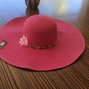 🌹💜BRAND NEW GORGEOUS HAT💜🌹